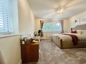 Bedroom- click for photo gallery
